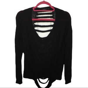 Miillau V-neck ladder back sweater